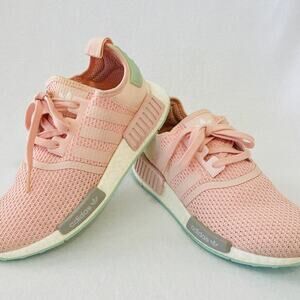 Adidas Originals NMD R1 Womens 7.5 Shoes Pink Knit Soft Body Low Top Sneakers